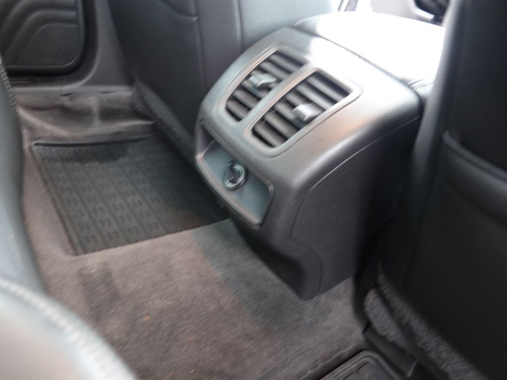 2017 Ford Taurus Image 27