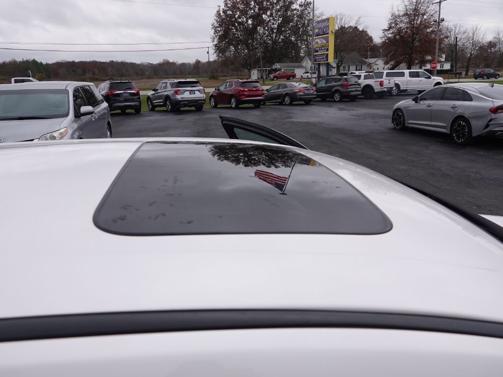 2017 Ford Taurus Image 29