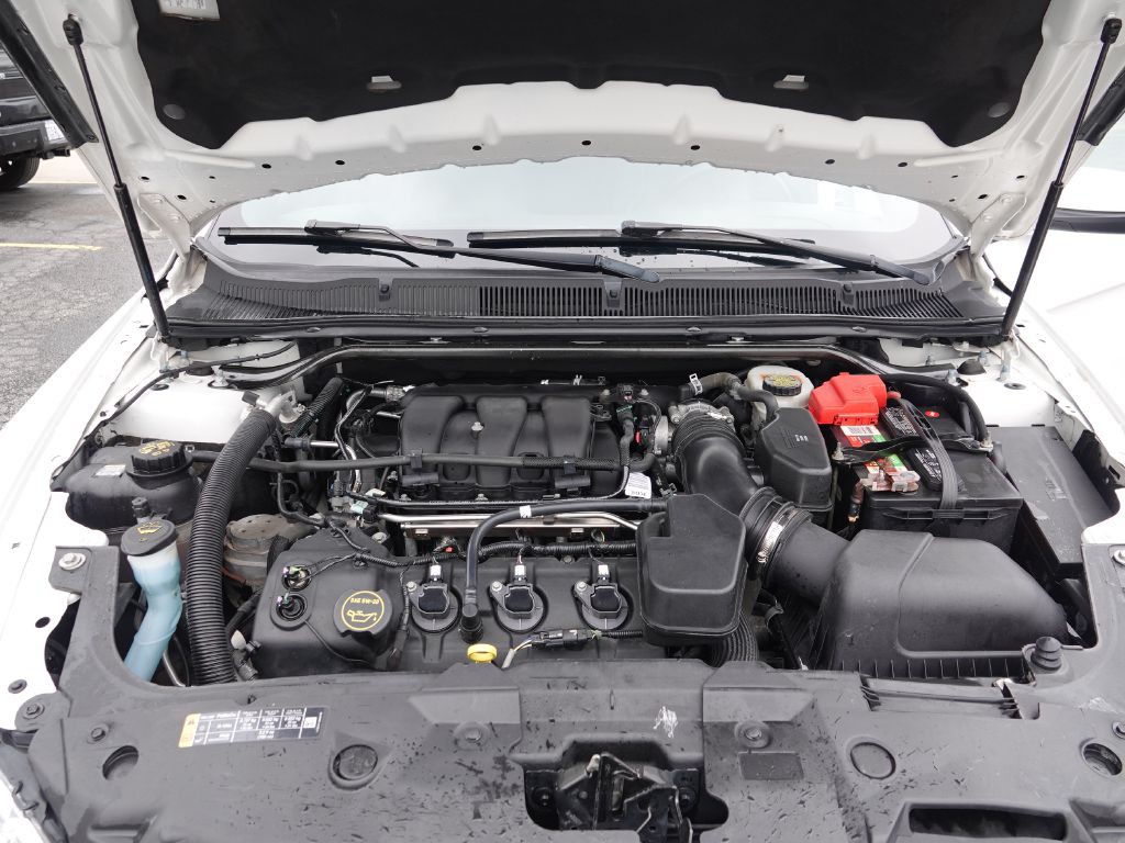 2017 Ford Taurus Image 35