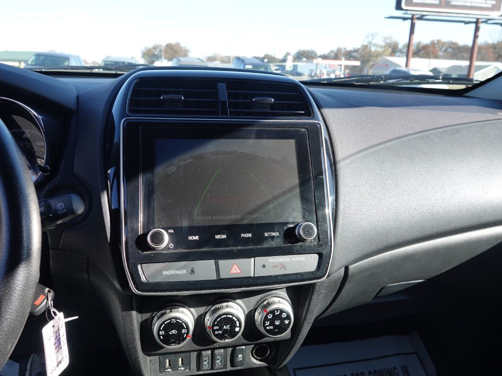 2022 Mitsubishi Outlander Image 20