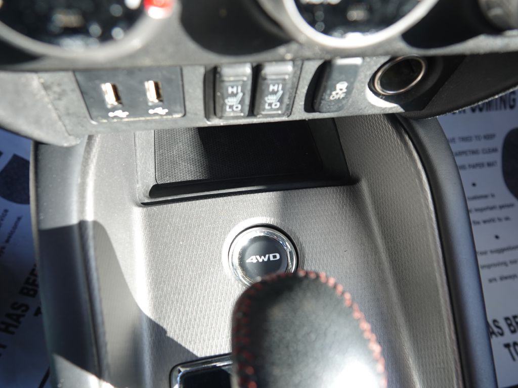 2022 Mitsubishi Outlander Image 22