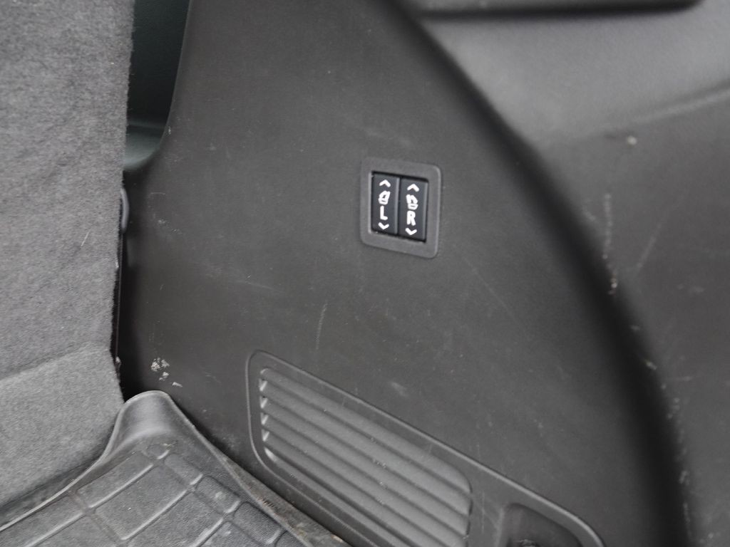 2019 Buick Enclave Image 8