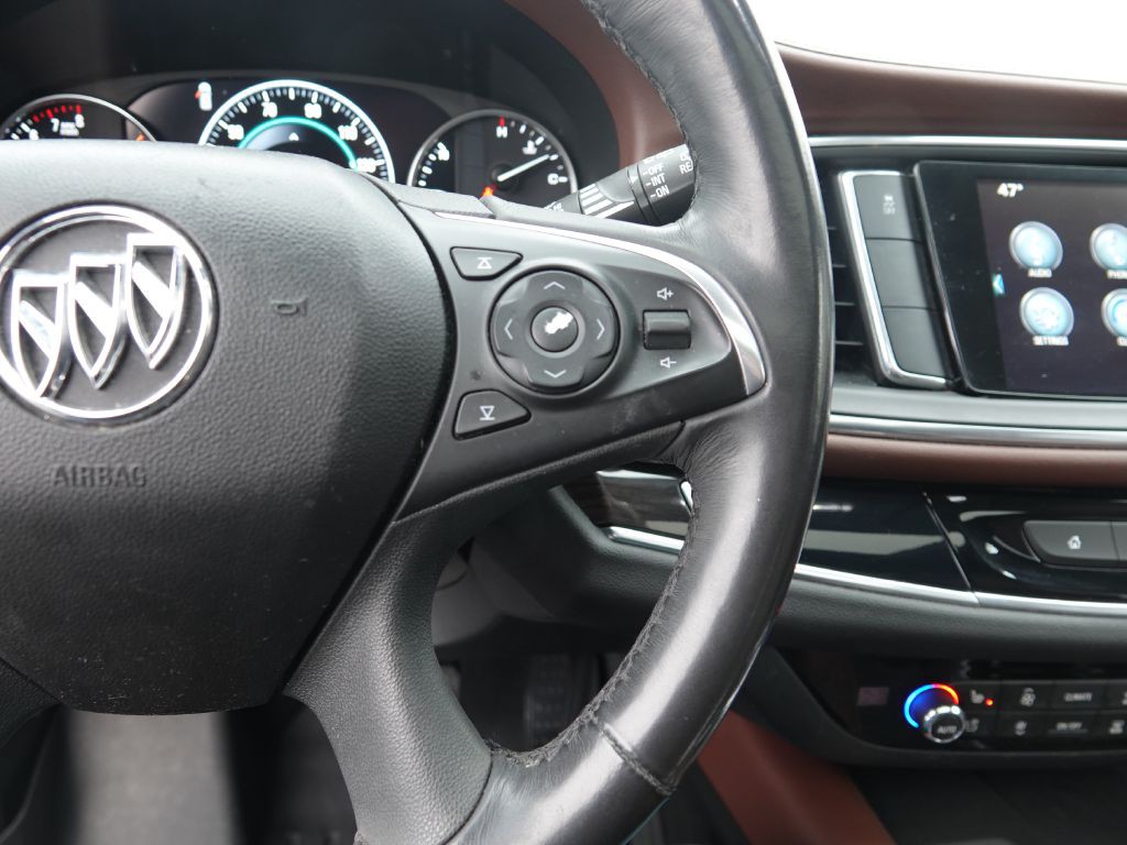 2019 Buick Enclave Image 17
