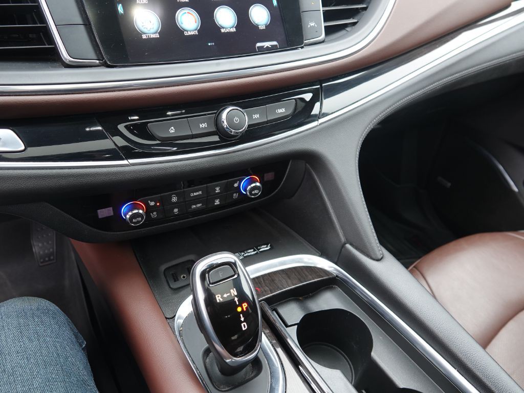 2019 Buick Enclave Image 18