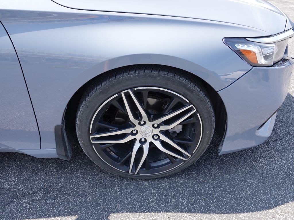2022 Honda Accord Image 13
