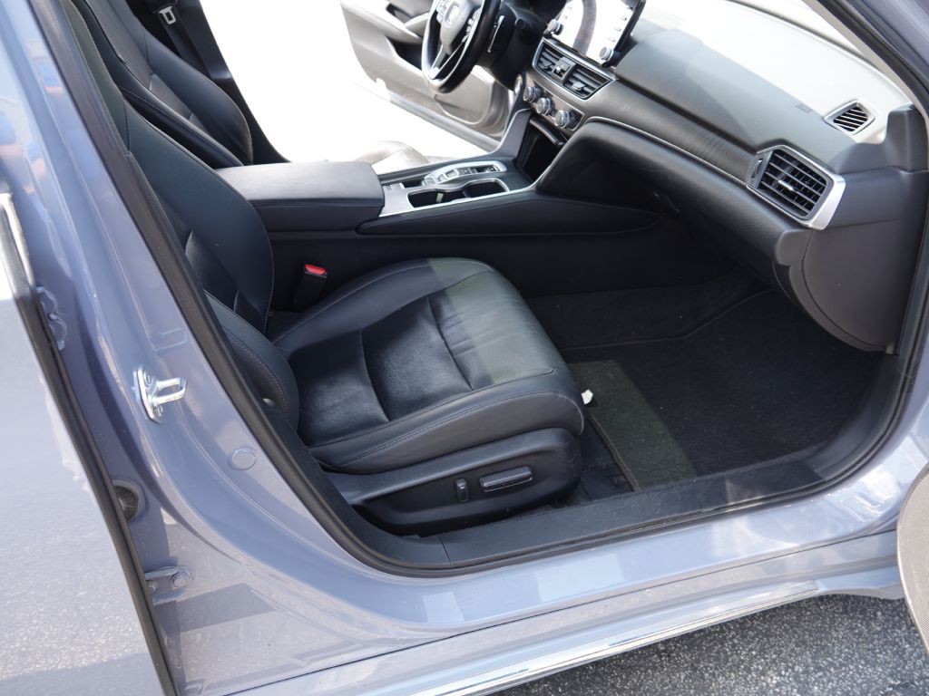 2022 Honda Accord Image 41