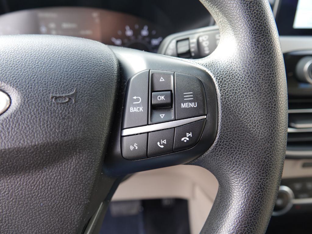 2020 Ford Escape Image 15