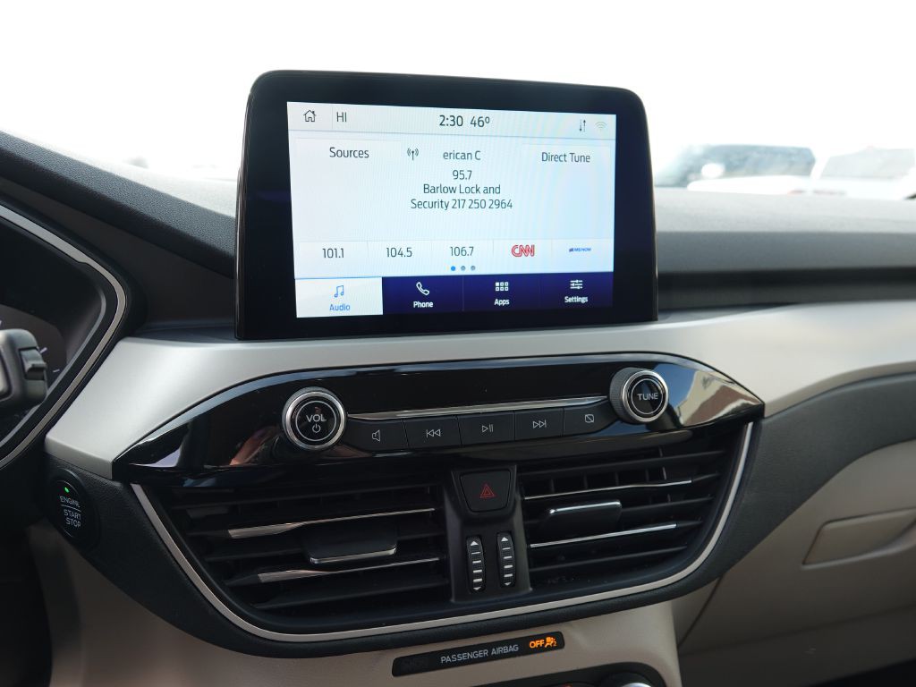 2020 Ford Escape Image 16