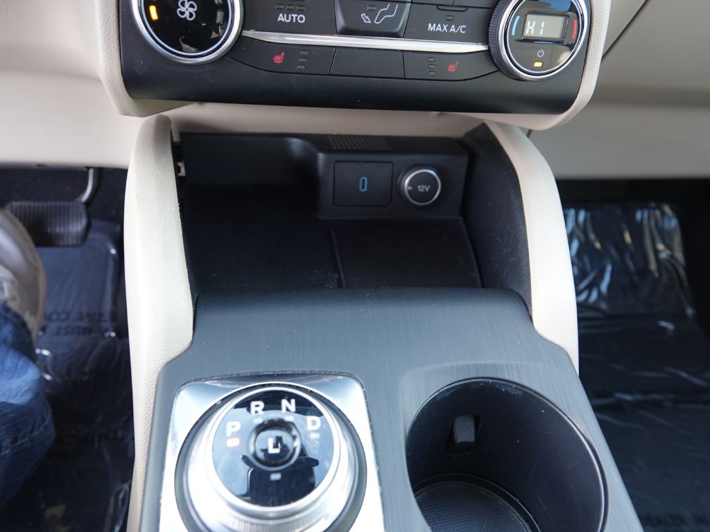 2020 Ford Escape Image 19