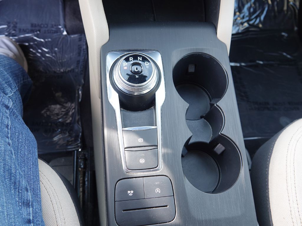 2020 Ford Escape Image 20