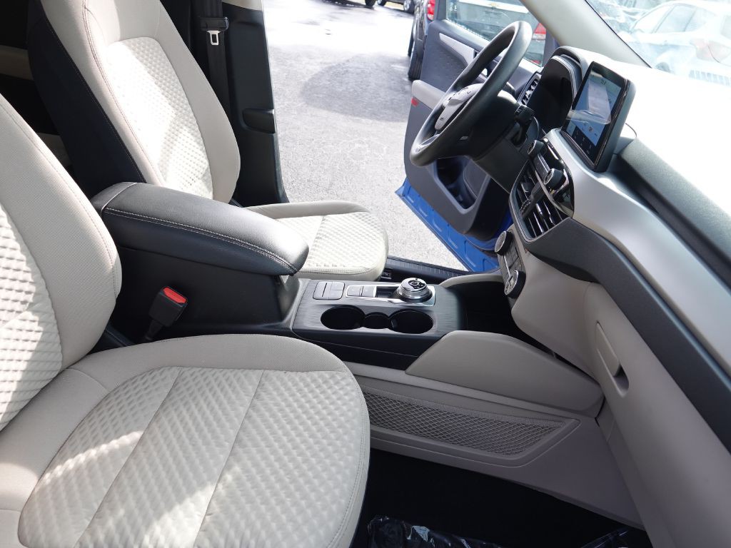 2020 Ford Escape Image 34