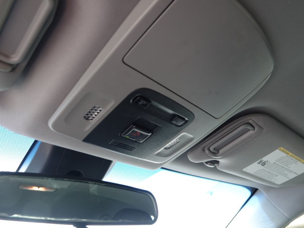 2020 Toyota Camry Image 19