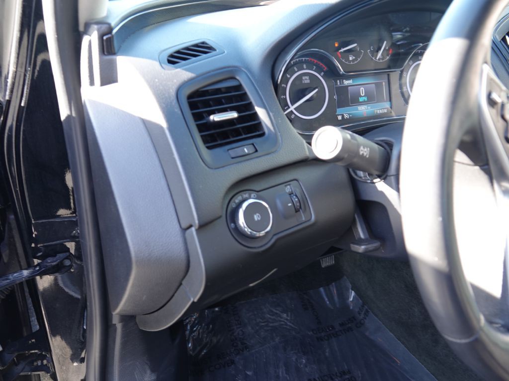 2017 Buick Regal Image 14