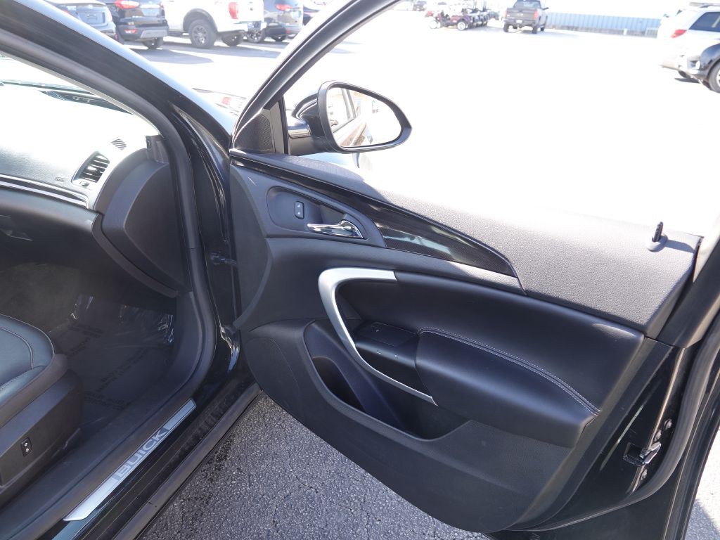 2017 Buick Regal Image 34