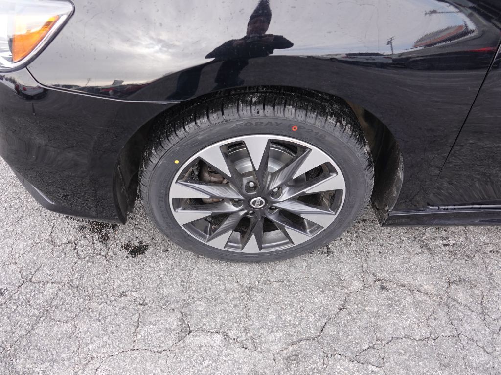 2019 Nissan Sentra Image 5