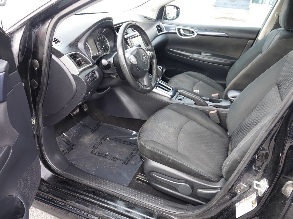 2019 Nissan Sentra Image 10