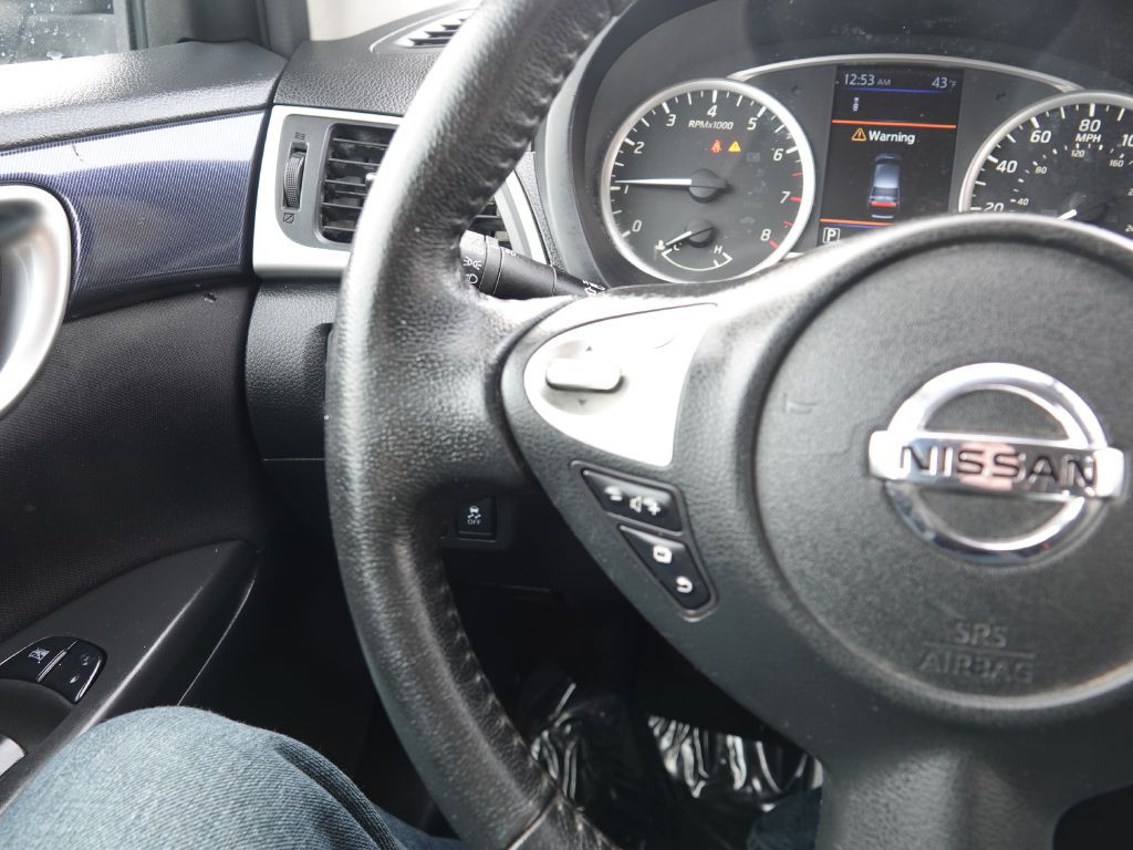 2019 Nissan Sentra Image 12