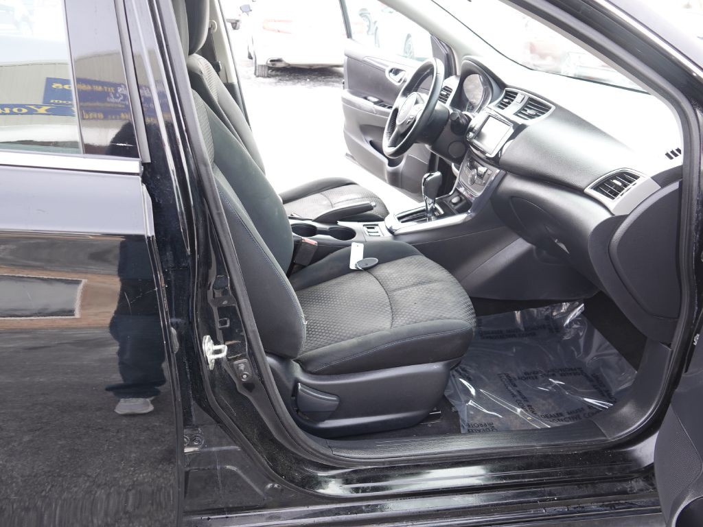 2019 Nissan Sentra Image 25