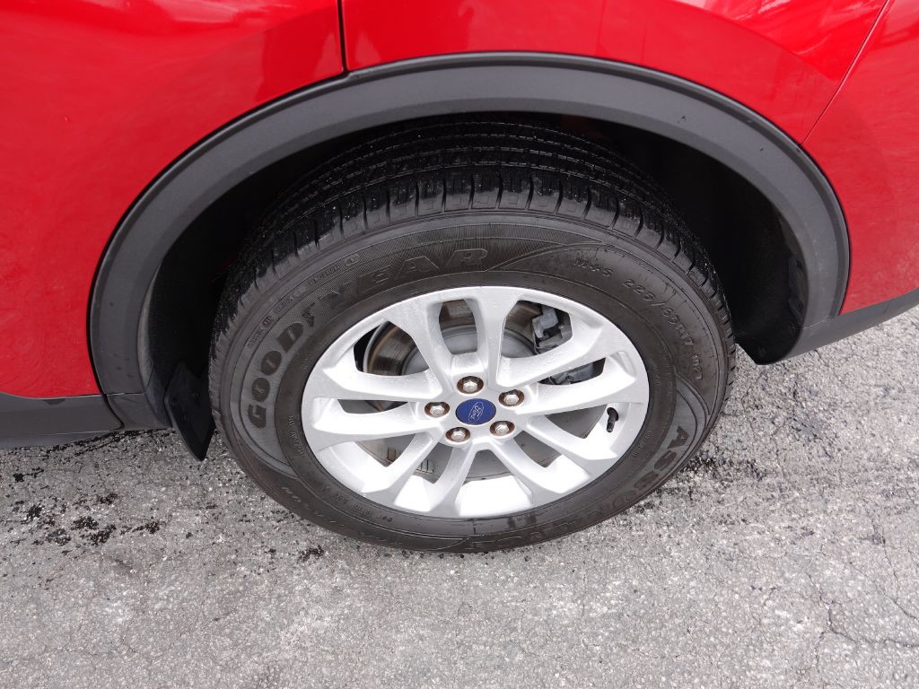 2022 Ford Escape Image 8