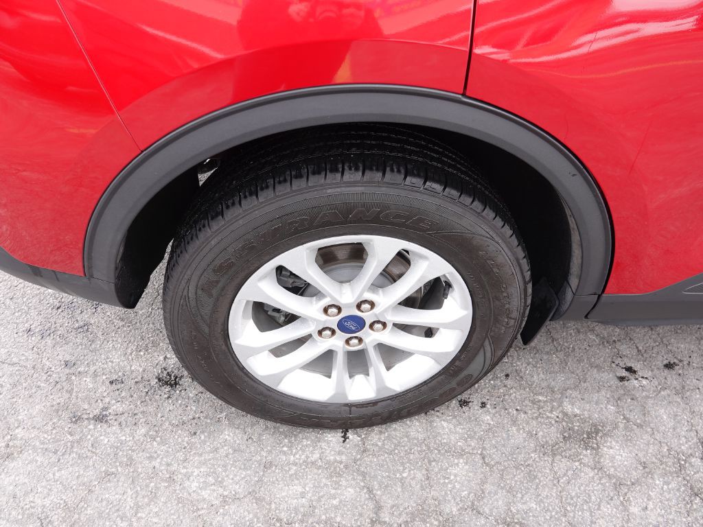 2022 Ford Escape Image 10