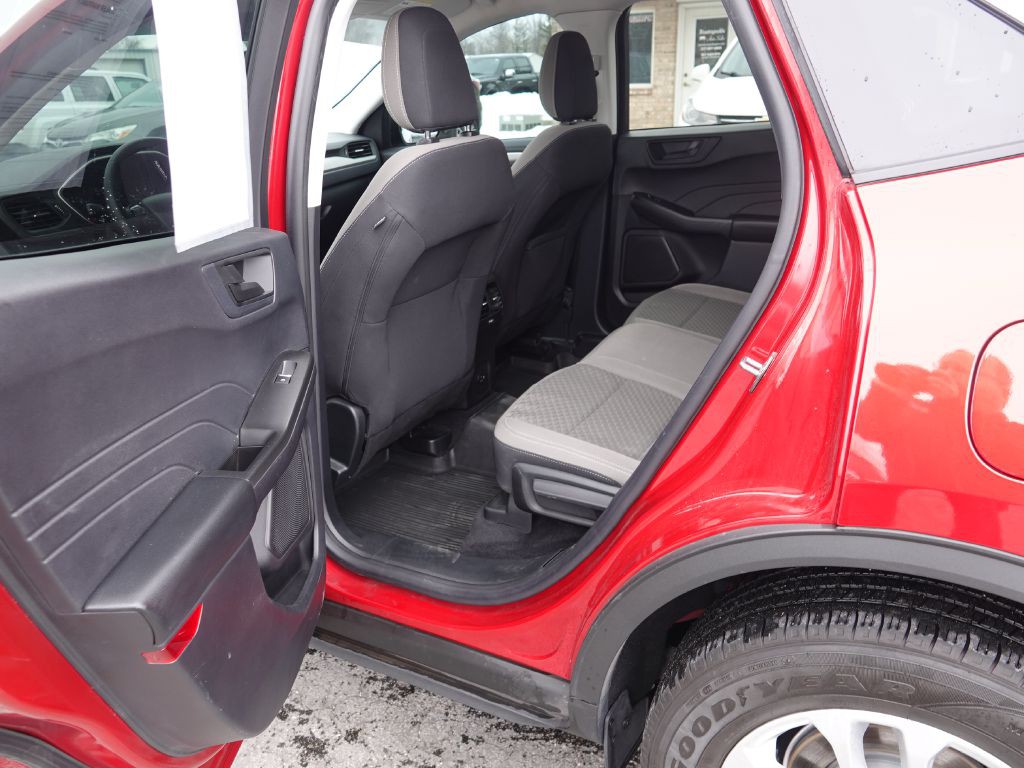 2022 Ford Escape Image 27