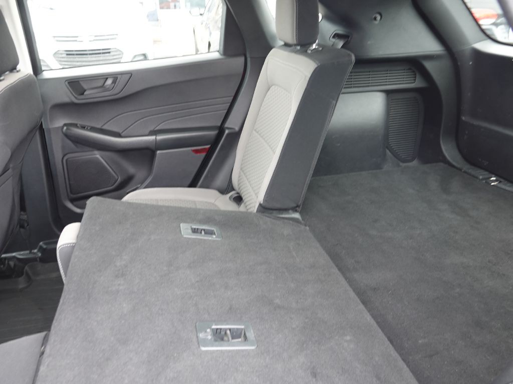 2022 Ford Escape Image 31