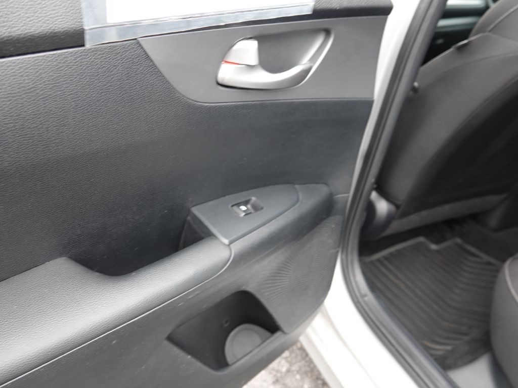 2019 Kia Forte Image 22