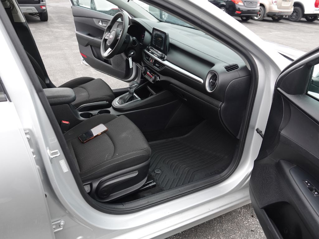 2019 Kia Forte Image 29