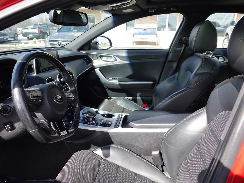 2018 Kia Stinger Image 31
