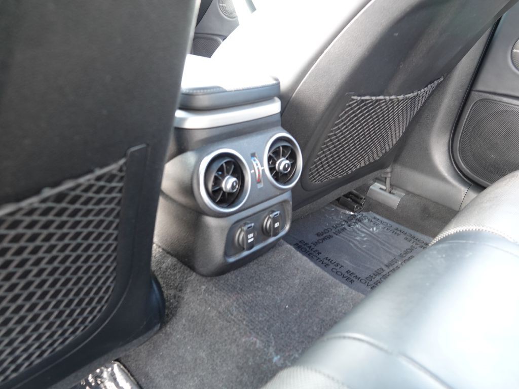 2018 Kia Stinger Image 34