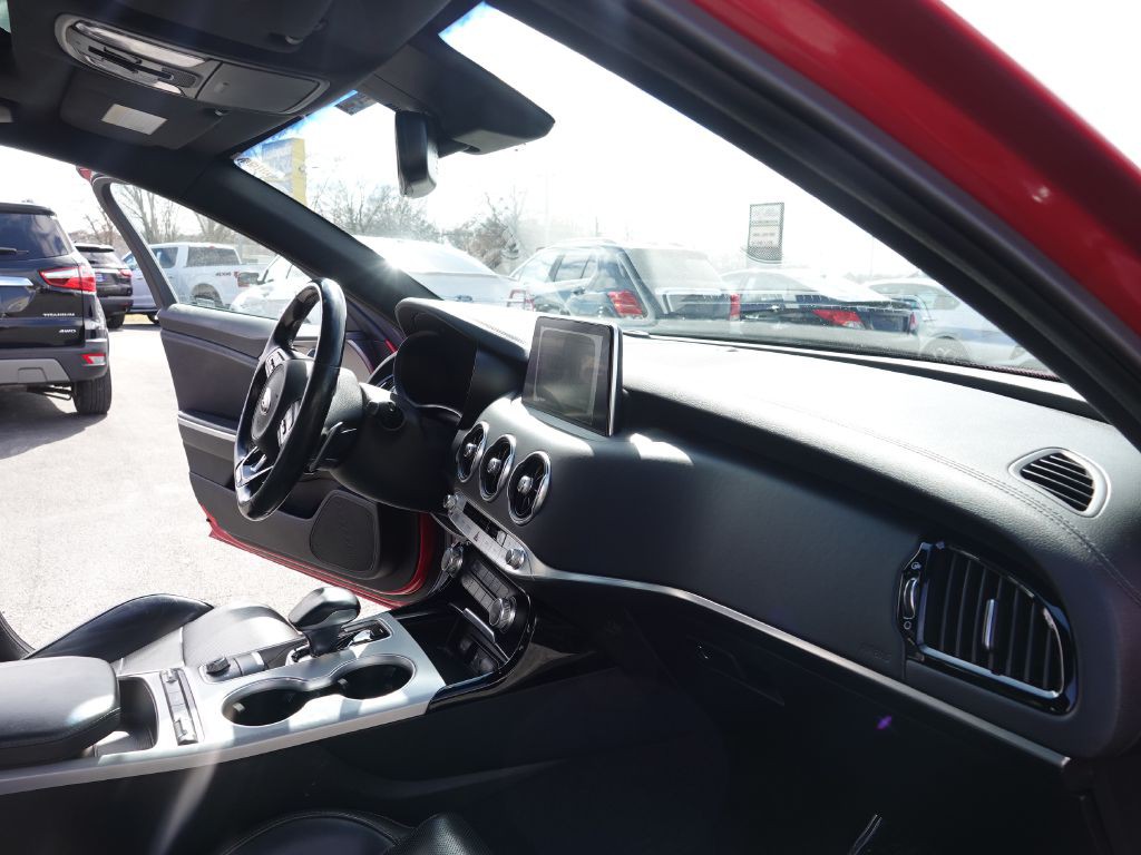 2018 Kia Stinger Image 45
