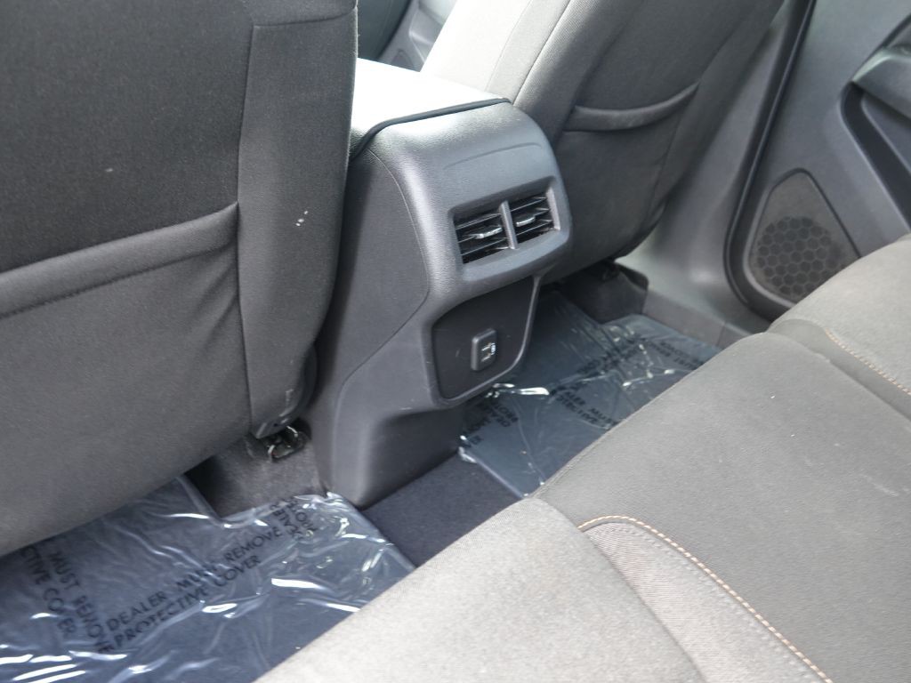 2021 Chevrolet Equinox Image 27