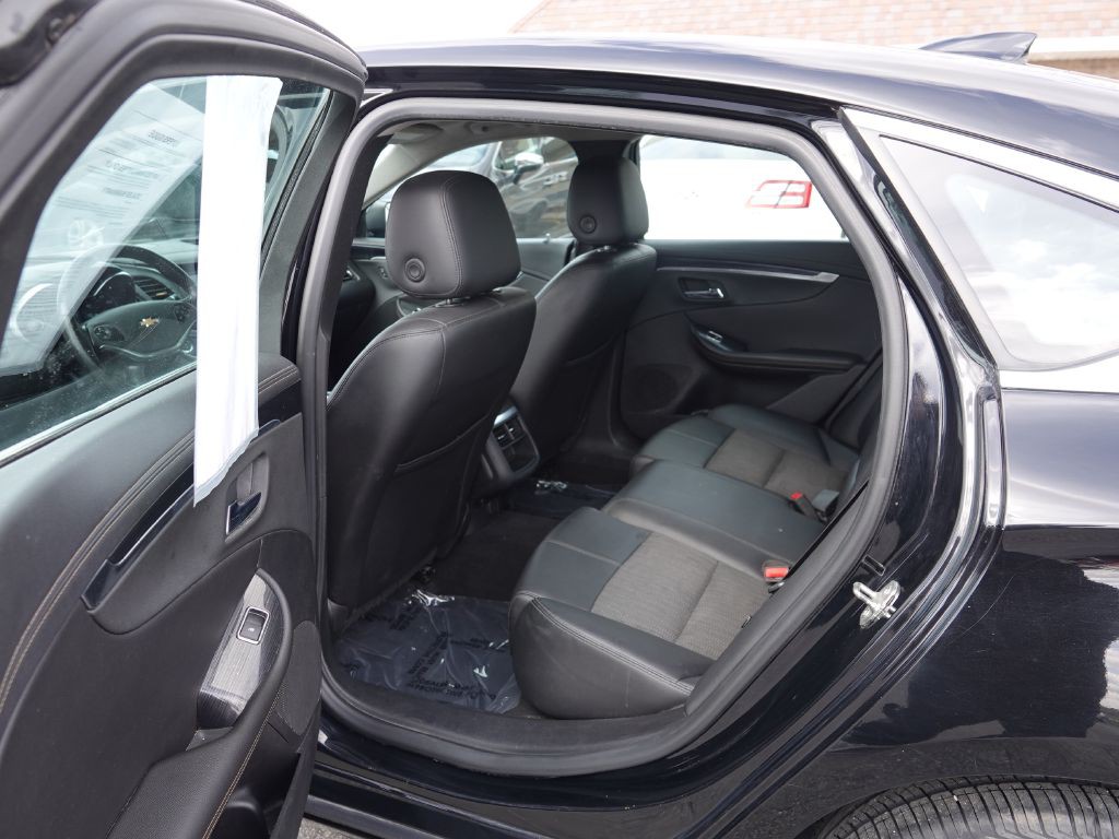 2019 Chevrolet Impala Image 22