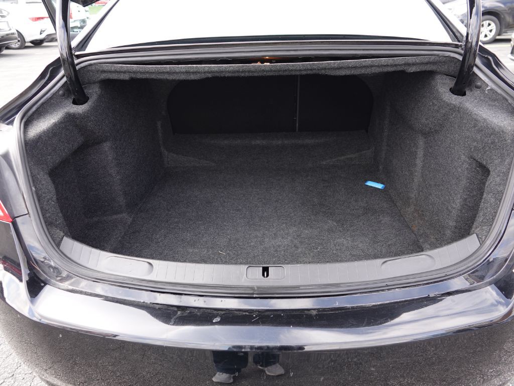 2019 Chevrolet Impala Image 24