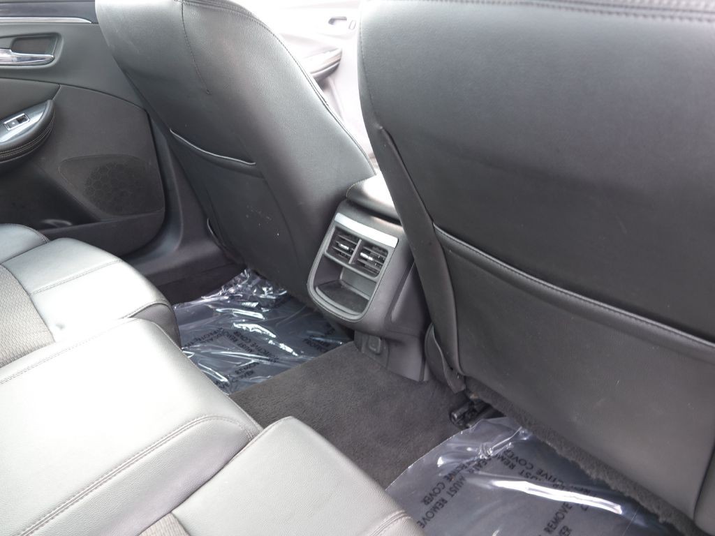 2019 Chevrolet Impala Image 28