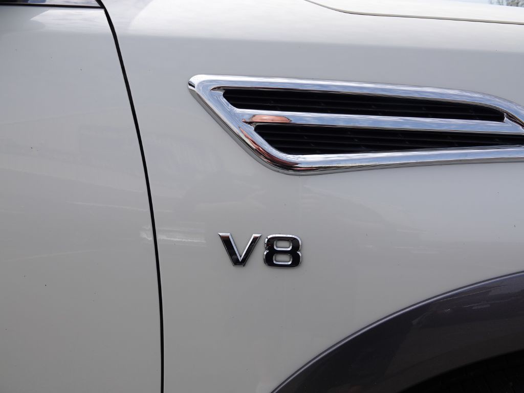 2018 Nissan Armada Image 11