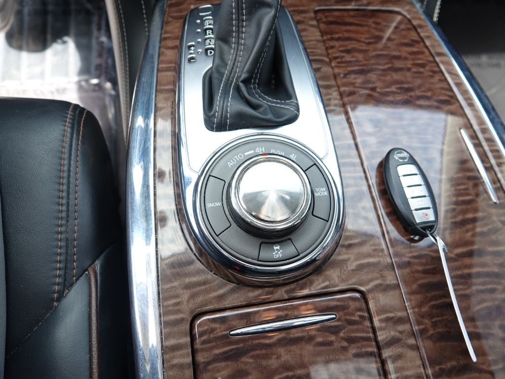 2018 Nissan Armada Image 30