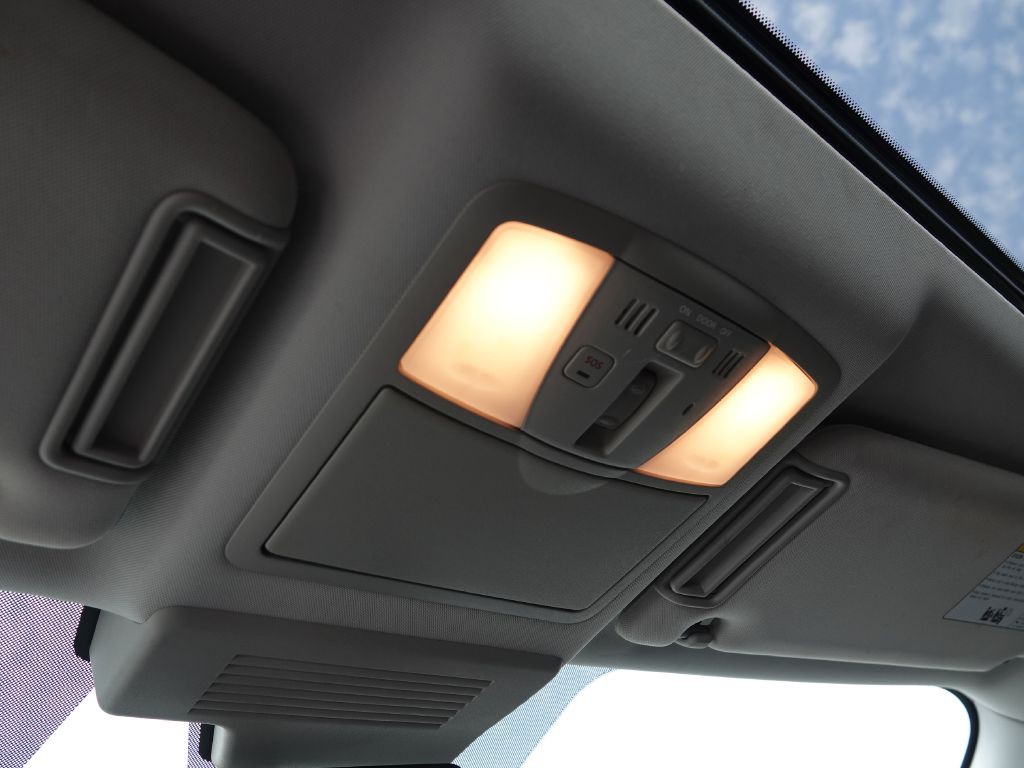 2018 Nissan Armada Image 31