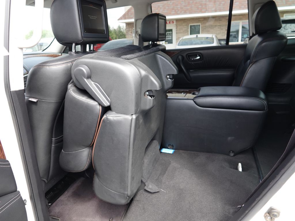 2018 Nissan Armada Image 42