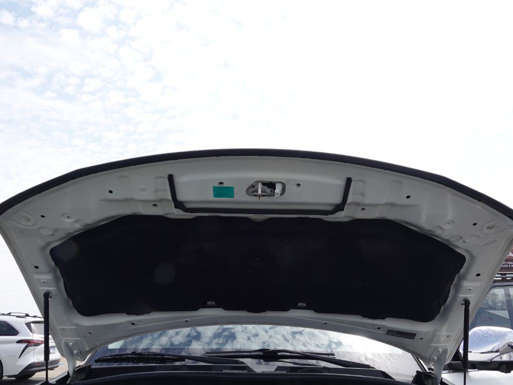 2018 Nissan Armada Image 53