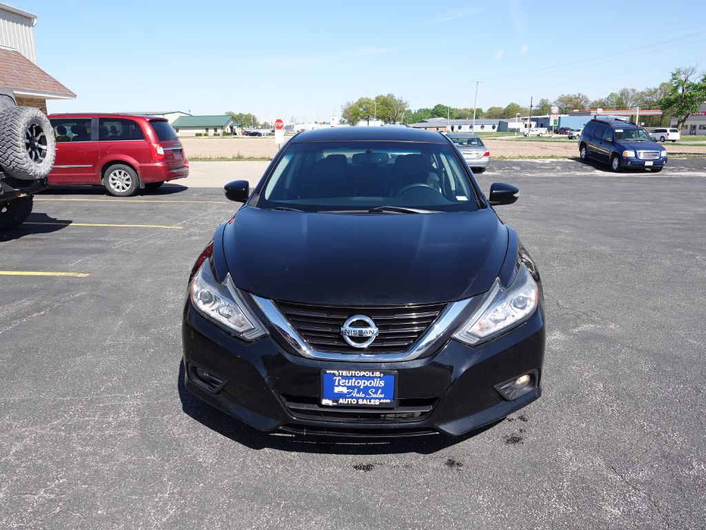 2018 Nissan Altima Image 3