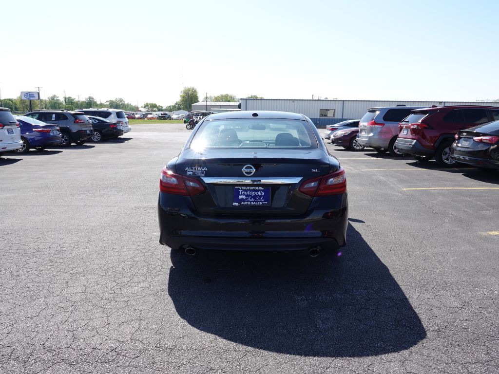 2018 Nissan Altima Image 6