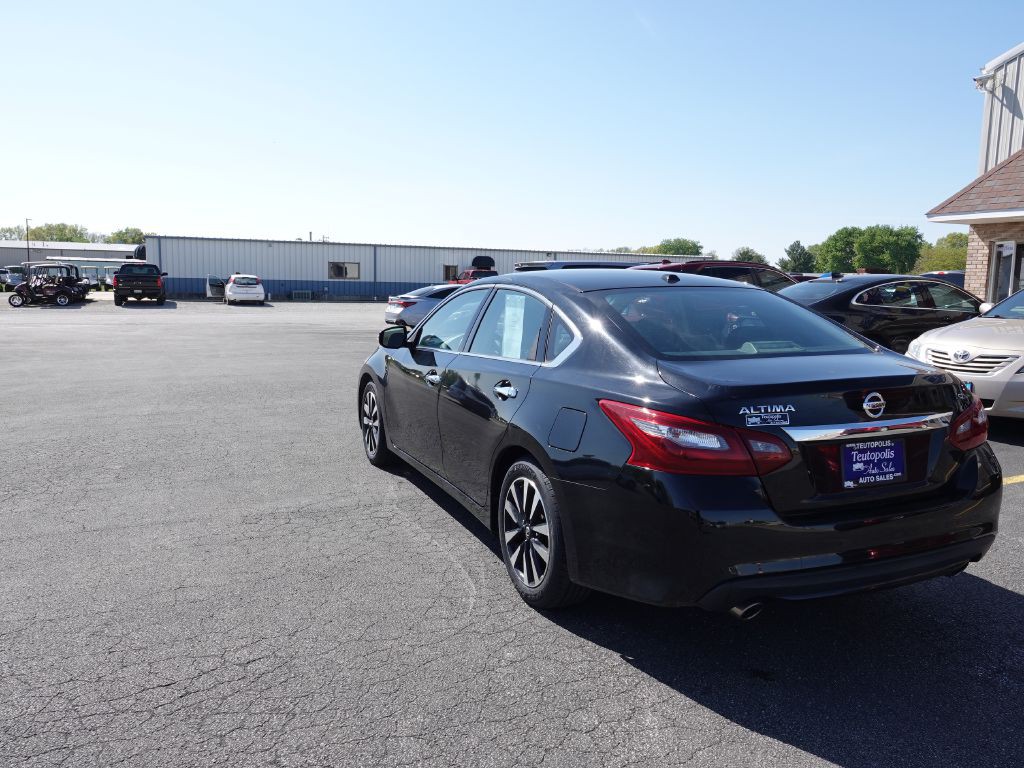 2018 Nissan Altima Image 7