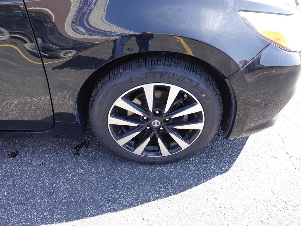2018 Nissan Altima Image 14