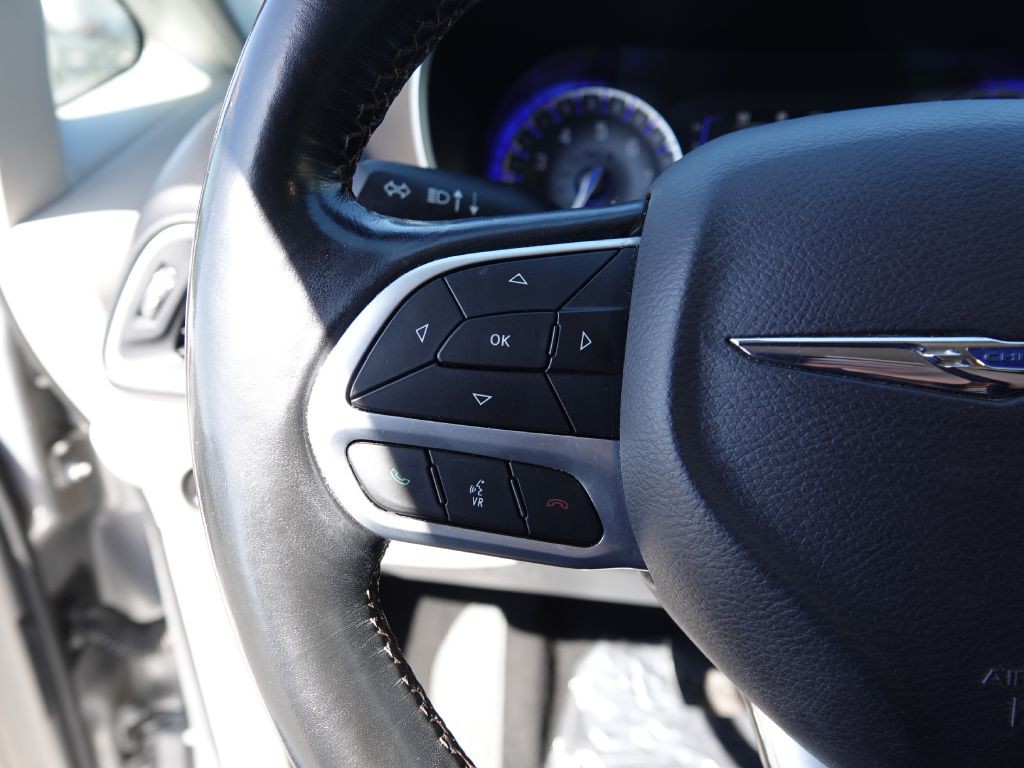 2019 Chrysler Pacifica Image 22