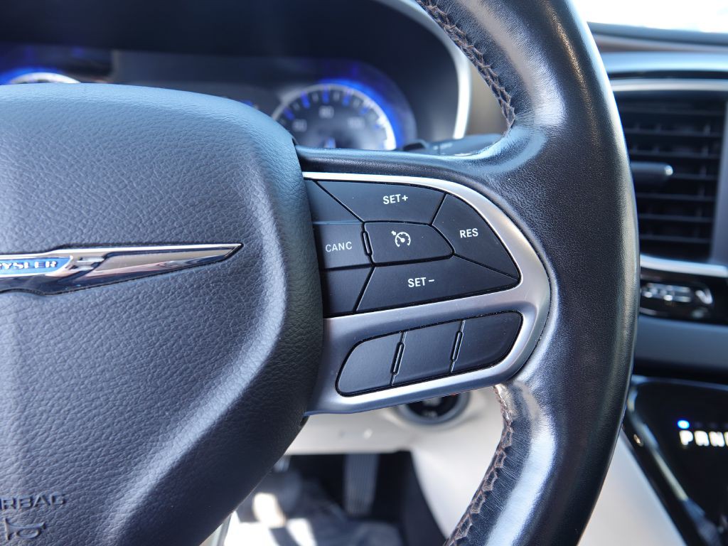 2019 Chrysler Pacifica Image 23