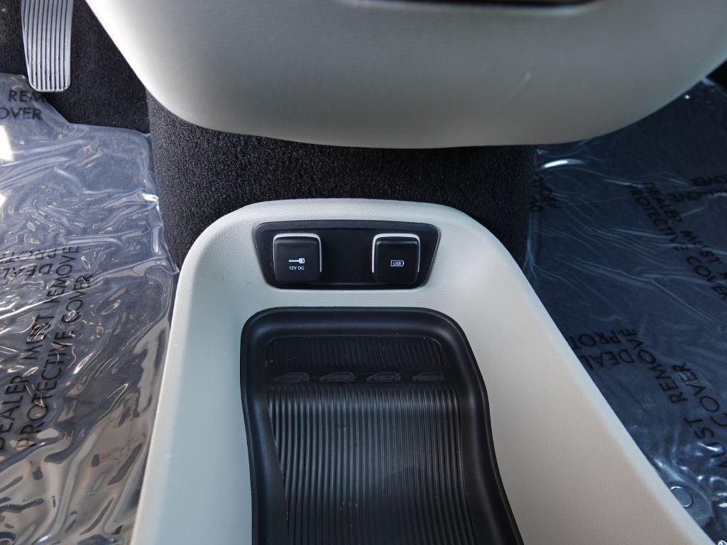 2019 Chrysler Pacifica Image 30