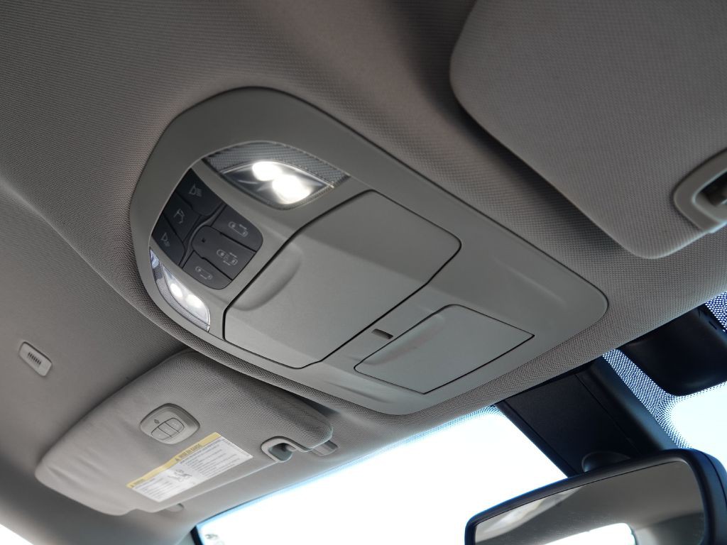 2019 Chrysler Pacifica Image 43