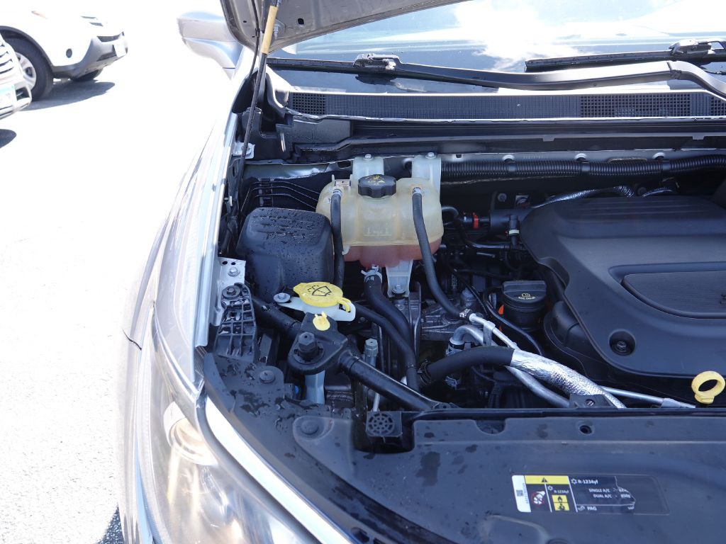 2019 Chrysler Pacifica Image 45