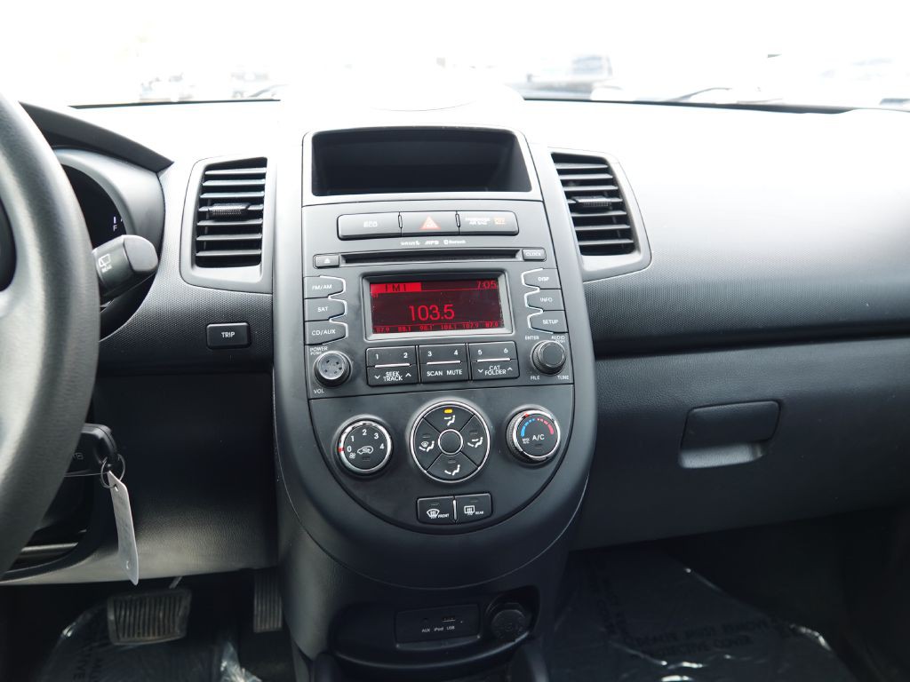 2013 Kia Soul Image 26